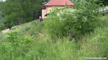 Sucking On The Dock Of The Bay Screencap 62 on sinx.preview.netperv.com