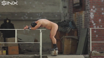 Hart durchgefickt in einer alten Fabrik Screencap 41 on sinx.preview.netperv.com