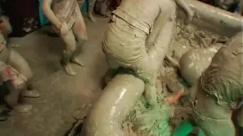 Gina Killmer Enters The Mud Ring Screencap 50 on sinx.preview.netperv.com