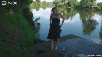 Beauty queens catfight in a lake - Cam 2 Screencap 98 on sinx.preview.netperv.com