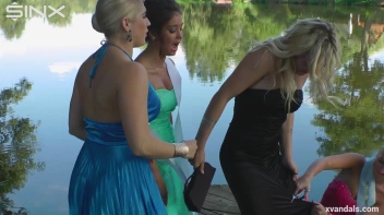 Beauty queens catfight in a lake - Cam 2 Screencap 38 on sinx.preview.netperv.com