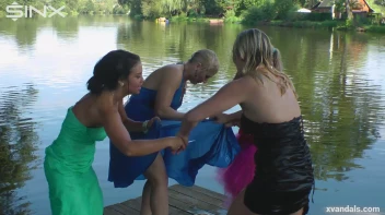 Beauty queens catfight in a lake - Cam 2 Screencap 75 on sinx.preview.netperv.com