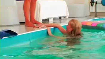 Play Fighting Turns Serious In The Pool Screencap 31 on sinx.preview.netperv.com