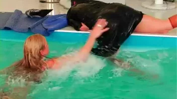 Play Fighting Turns Serious In The Pool Screencap 78 on sinx.preview.netperv.com