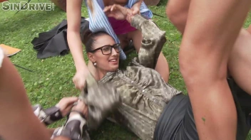 Face Blasted Piss Bangers Go For Band Camp Gold Screencap 2 on sinx.preview.netperv.com