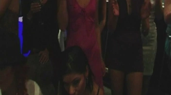 Bitchy Bidders Part 1 - Main Edit Screencap 18 on sinx.preview.netperv.com