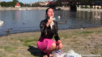 Juicy And Proud Of It! Screencap 16 on sinx.preview.netperv.com