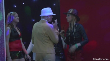 Extreme Speed Dating Part 1 - Cam 4 Screencap 66 on sinx.preview.netperv.com