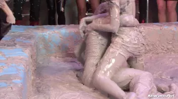 Miss Skinny Stuffed With Mud Screencap 16 on sinx.preview.netperv.com