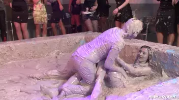 Miss Skinny Stuffed With Mud Screencap 47 on sinx.preview.netperv.com