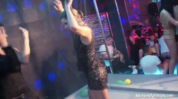 Making Fuck Buddies In The Club Part 3 - Shower Cam Screencap 5 on sinx.preview.netperv.com