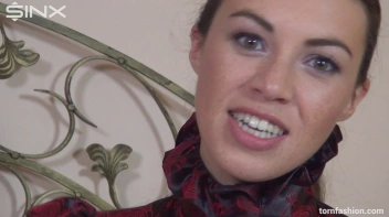 Horny Housewife Shreds and Bares All Screencap 3 on sinx.preview.netperv.com