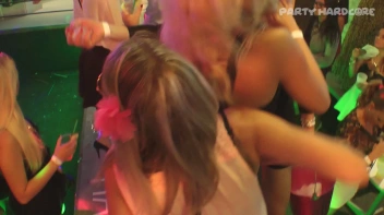 Party Hardcore Vol. 89 Part 1 - Cam 4 Screencap 76 on sinx.preview.netperv.com