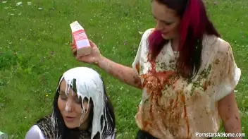 Ridiculously Messy Lunch At The Tram Stop Screencap 58 on sinx.preview.netperv.com