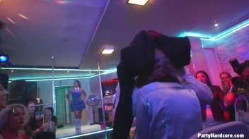 Party Hardcore Gone Crazy Vol. 29 Part 4 - Cam 2 Screencap 2 on sinx.preview.netperv.com