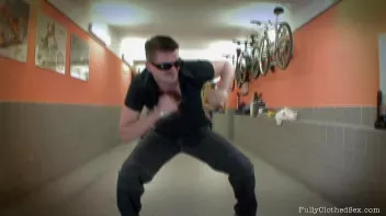 Breaking Free Screencap 13 on sinx.preview.netperv.com