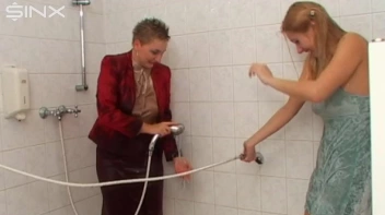 Gorgeous Babes Get Wet In Water Fight Screencap 7 on sinx.preview.netperv.com