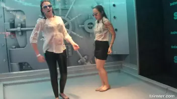 Wet girls turn me on Screencap 12 on sinx.preview.netperv.com