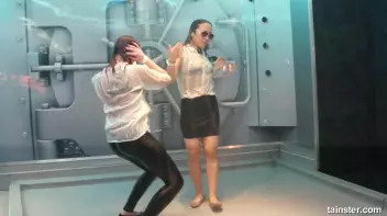 Wet girls turn me on Screencap 16 on sinx.preview.netperv.com