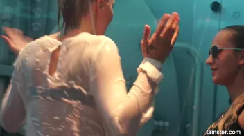 Wet girls turn me on Screencap 27 on sinx.preview.netperv.com