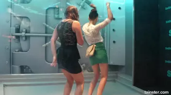 Wet girls turn me on Screencap 37 on sinx.preview.netperv.com