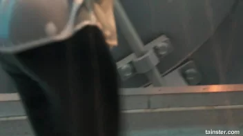 Wet girls turn me on Screencap 8 on sinx.preview.netperv.com