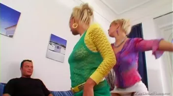 Tight Snatches And Plenty Of Piss! Screencap 2 on sinx.preview.netperv.com