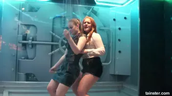 Sweet girls getting the wetlook Screencap 5 on sinx.preview.netperv.com