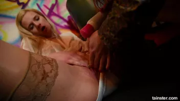 You can piss but you can't hide Screencap 82 on sinx.preview.netperv.com