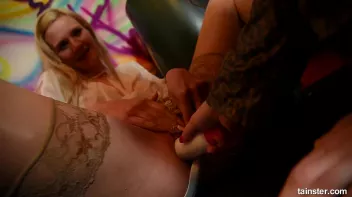 You can piss but you can't hide Screencap 83 on sinx.preview.netperv.com