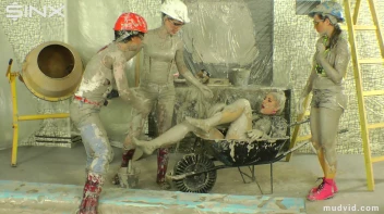 Blonde boss girl gets covered in gooey plaster Screencap 42 on sinx.preview.netperv.com