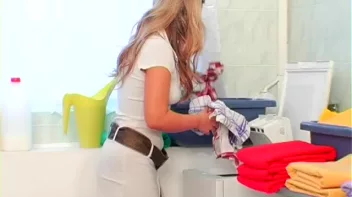 Lesbian Laundromat Screencap 1 on sinx.preview.netperv.com