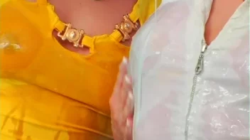 Lesbian Laundromat Screencap 14 on sinx.preview.netperv.com