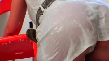 Lesbian Laundromat Screencap 37 on sinx.preview.netperv.com