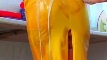 Lesbian Laundromat Screencap 45 on sinx.preview.netperv.com