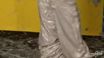 Mud Fucked Screencap 94 on sinx.preview.netperv.com