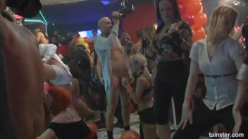 Gash Gamblers Part 3 - Cam 2 Screencap 92 on sinx.preview.netperv.com