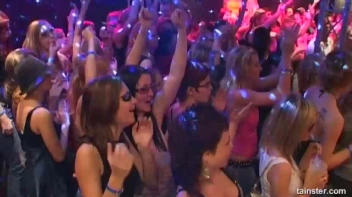 Blue Jean Babes Part 1 Cam 3 Screencap 7 on sinx.preview.netperv.com