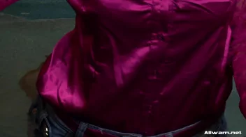 This Tub Is Fit For a Queen! Screencap 18 on sinx.preview.netperv.com