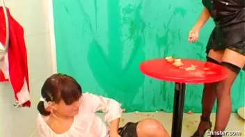 Springtime Egg Fight Screencap 41 on sinx.preview.netperv.com