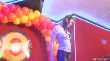 Gash Gamblers Part 2 - Cam 4 Screencap 21 on sinx.preview.netperv.com