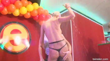 Gash Gamblers Part 2 - Cam 4 Screencap 26 on sinx.preview.netperv.com