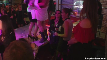 Party Hardcore Gone Crazy Vol. 40 Single Cut: Part 9 - Cam 2 Screencap 18 on sinx.preview.netperv.com
