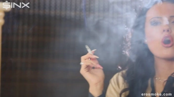 Smoking Hot Seductress Screencap 27 on sinx.preview.netperv.com