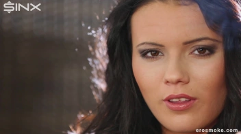 Smoking Hot Seductress Screencap 4 on sinx.preview.netperv.com