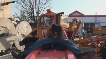 Fast erwischt worden Screencap 3 on sinx.preview.netperv.com