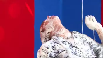 Cream Showers Screencap 52 on sinx.preview.netperv.com