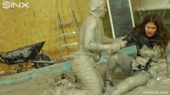 Assistant Helps Sexy Boss Out Of Muddy Pool Screencap 10 on sinx.preview.netperv.com