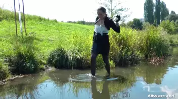 Messing With The Best Screencap 42 on sinx.preview.netperv.com