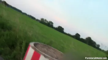 Piss Stop Screencap 79 on sinx.preview.netperv.com